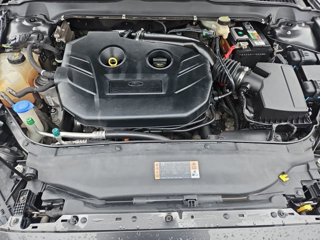 Used 2017 Ford Fusion SE image 22