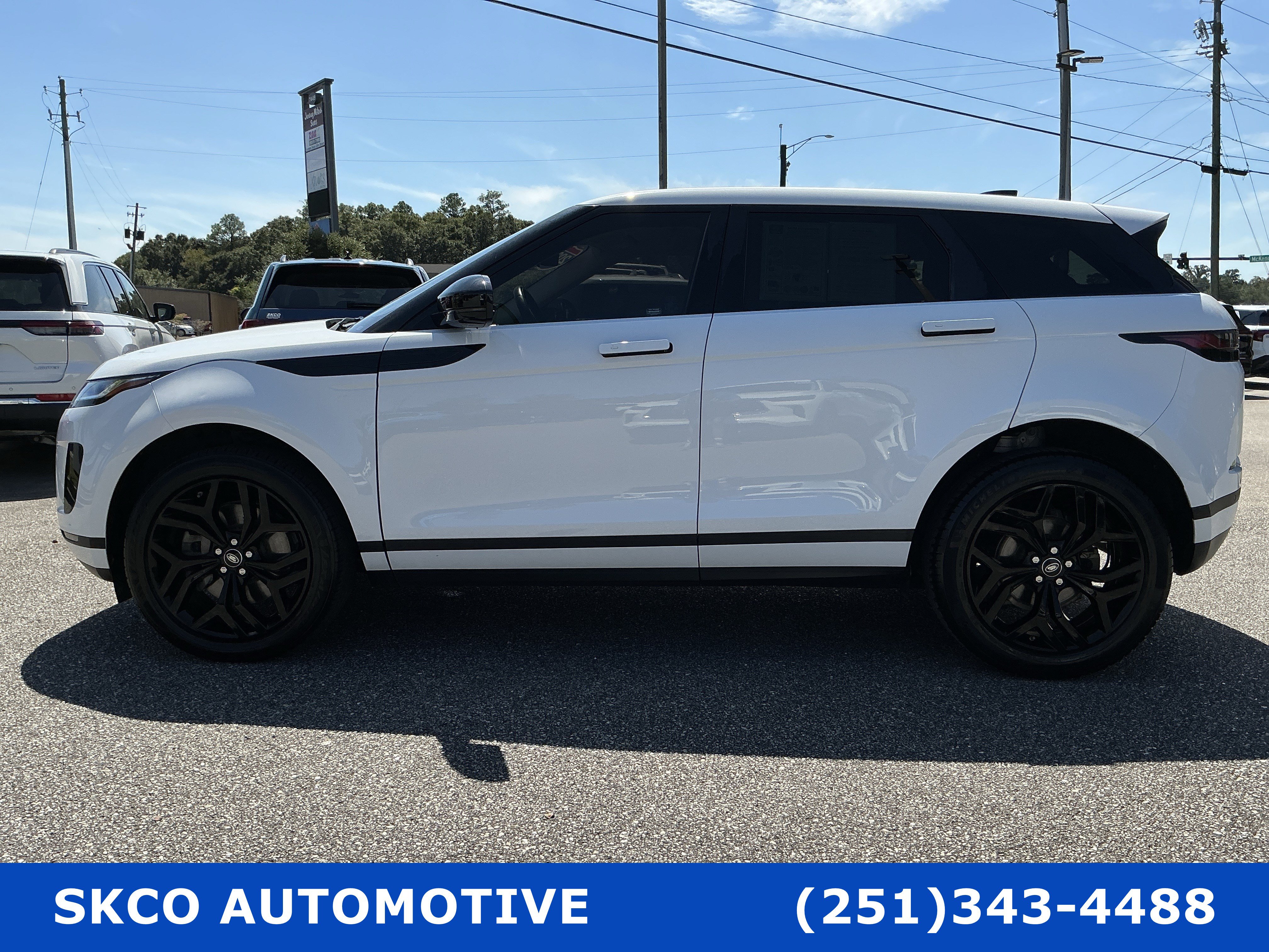 Used 2020 Land Rover Range Rover Evoque S AWD/4WD image 2