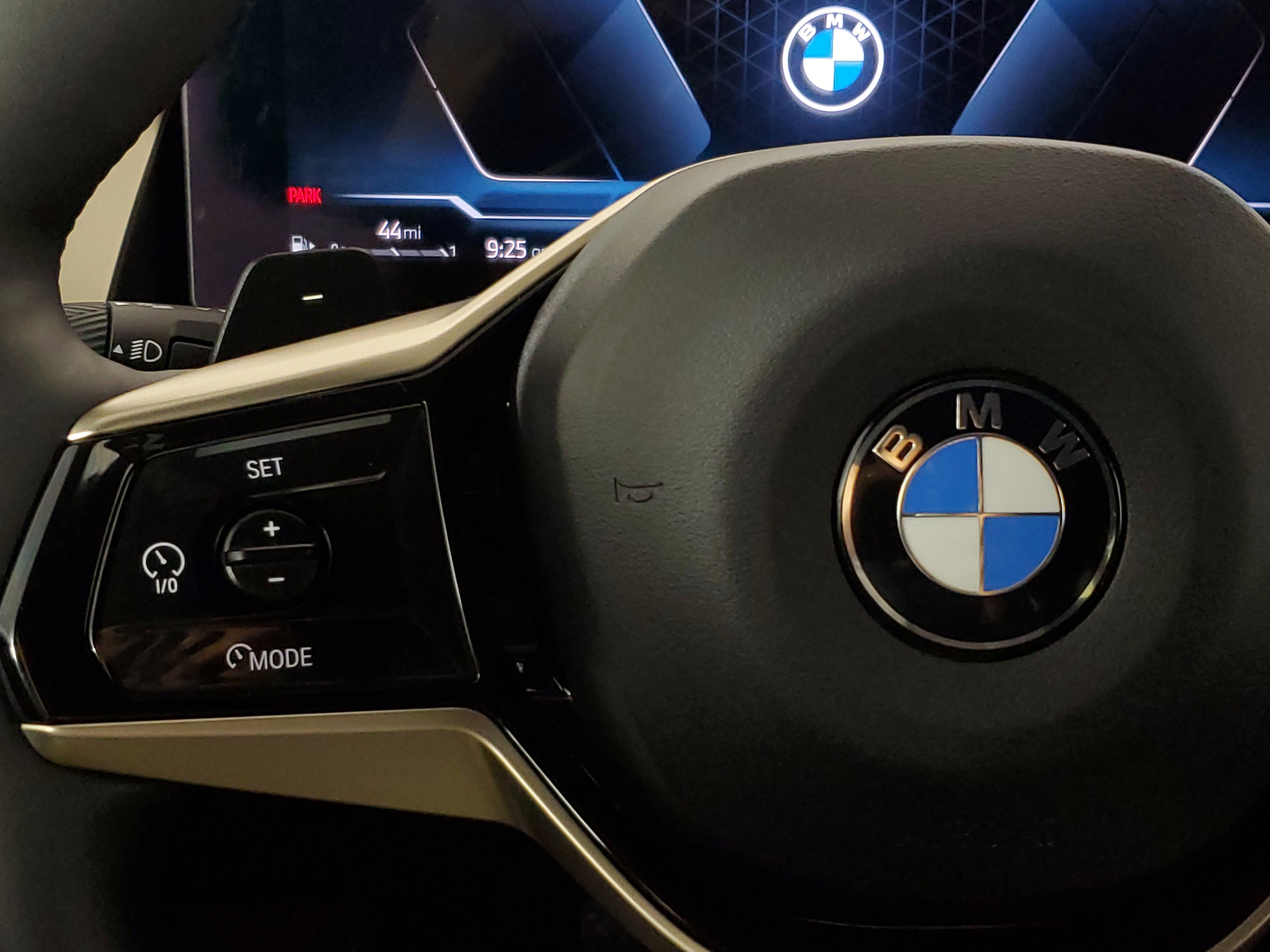 Certified 2025 BMW X3 xDrive30 AWD/4WD image 13