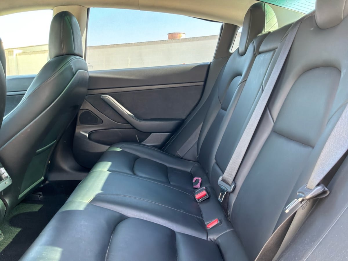 Used 2020 Tesla Model 3 Standard Range Plus RWD image 19