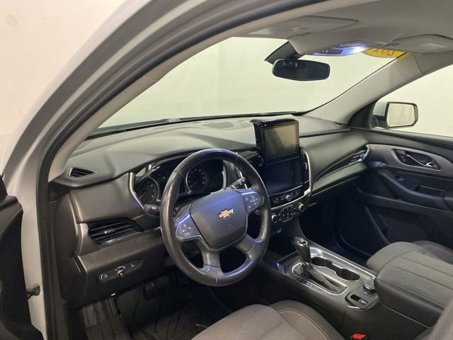 Used 2018 Chevrolet Traverse LT w/ LPO, Floor Liner Package AWD/4WD image 8