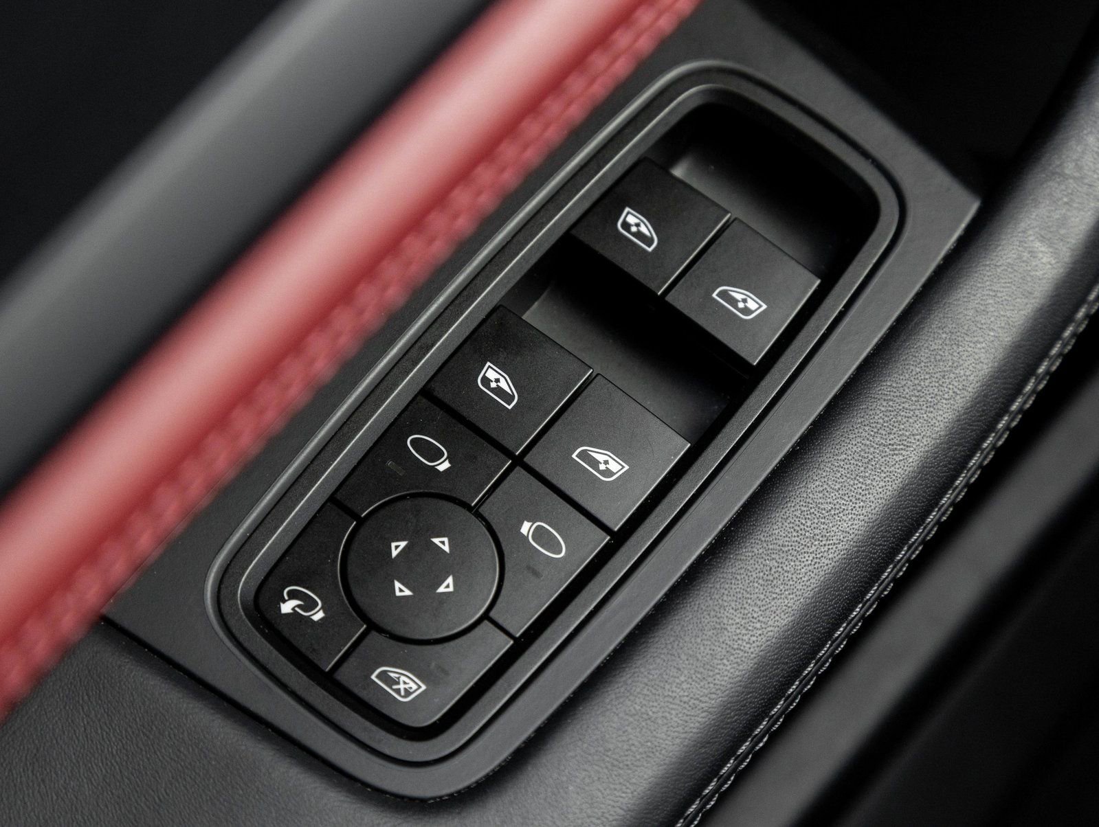 Certified 2024 Porsche Taycan 4S image 20