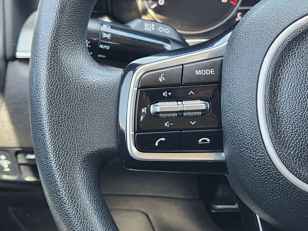 Used 2021 Kia Sorento LX image 26