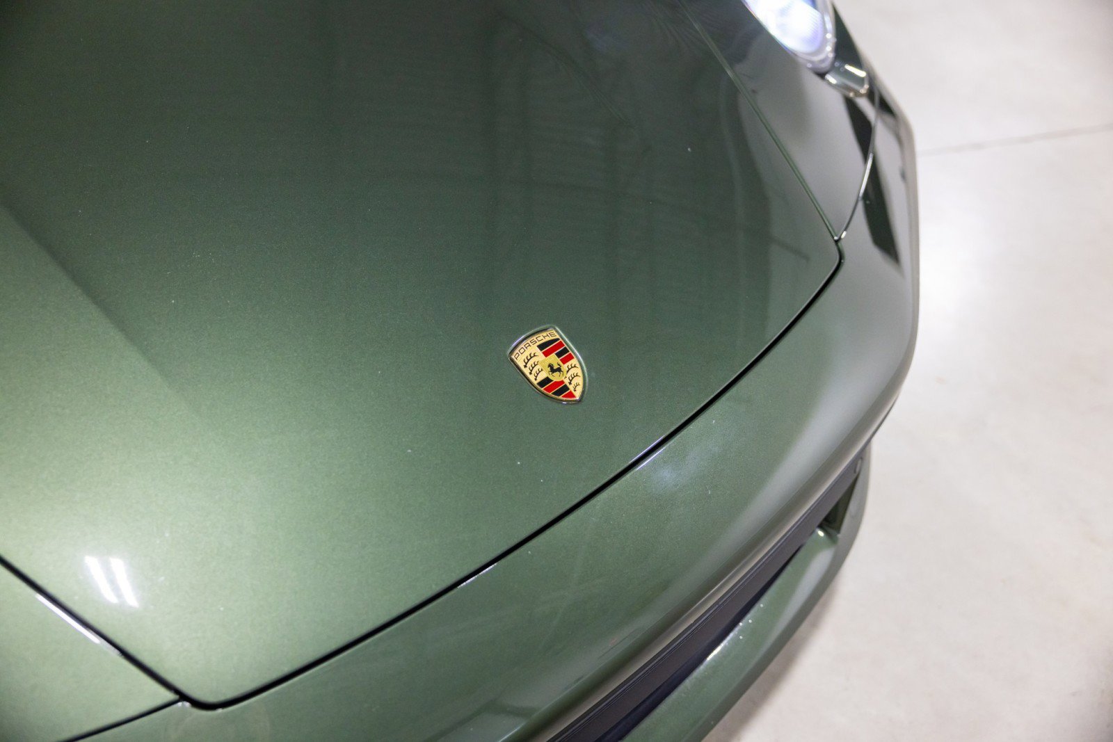 Used 2021 Porsche 911 Turbo S image 22