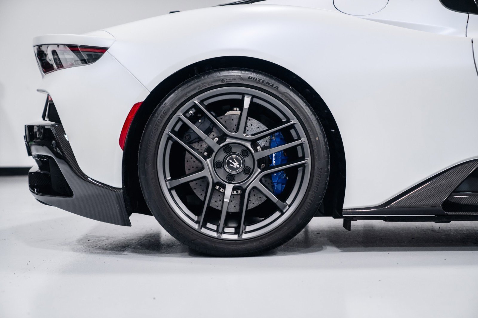 Used 2022 Maserati MC20 Coupe image 44