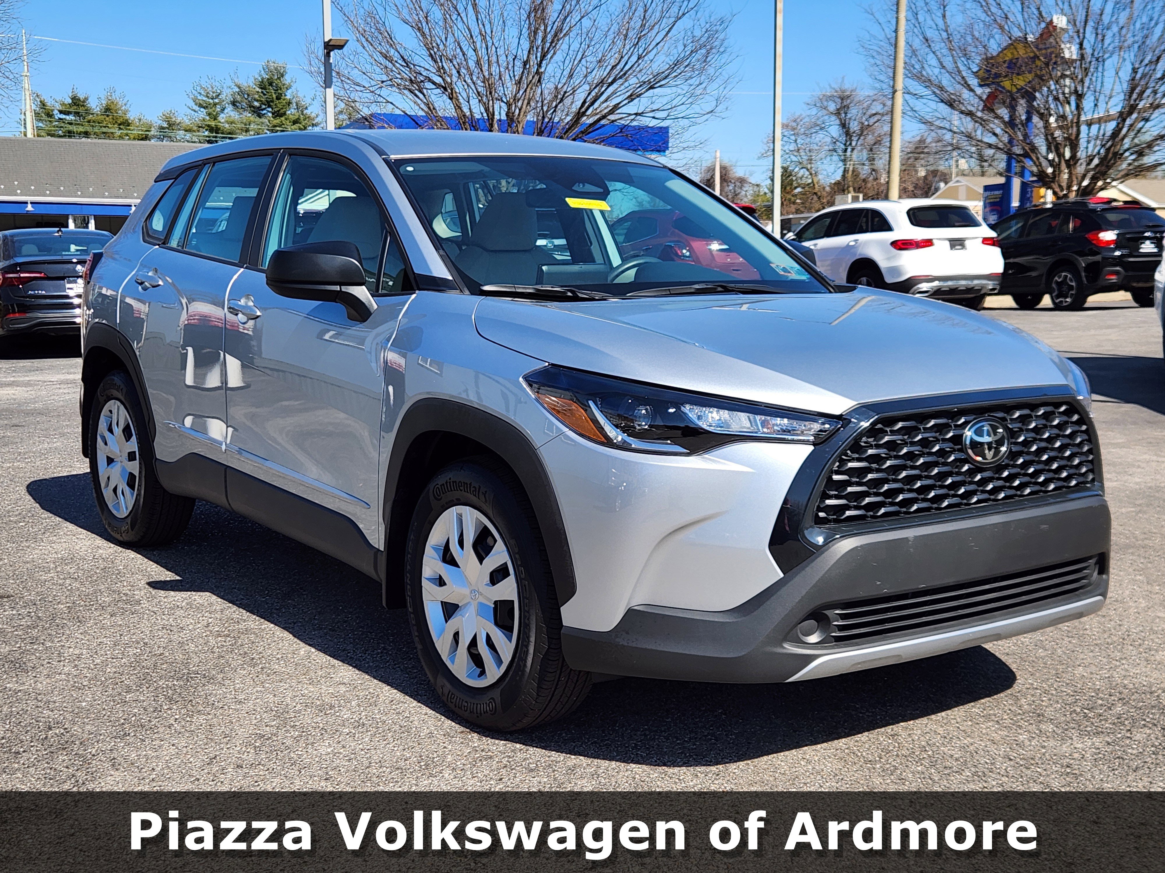 Used 2023 Toyota Corolla Cross L video 1