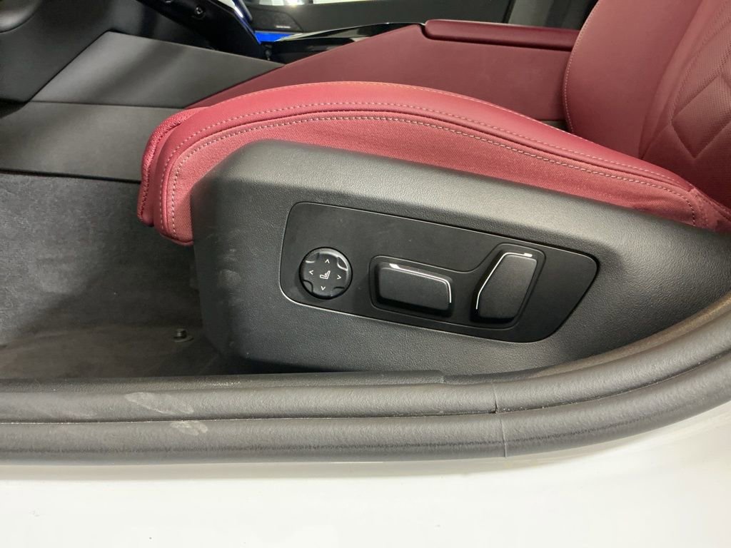 Certified 2024 BMW i5 eDrive40i w/ Premium Package image 22