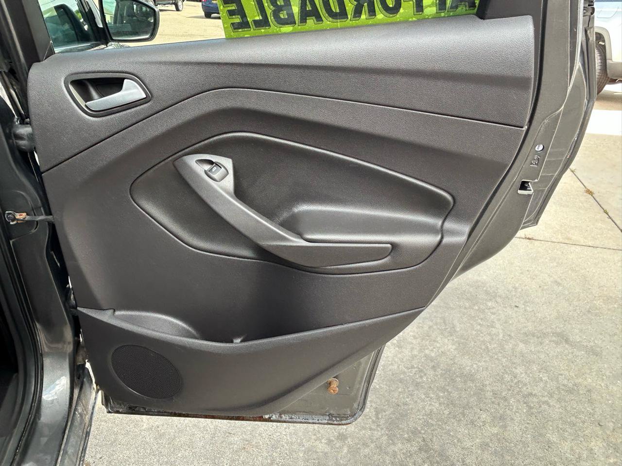 Used 2016 Ford Escape SE AWD/4WD image 15