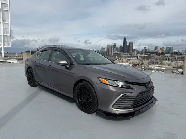 Used 2023 Toyota Camry LE image 1
