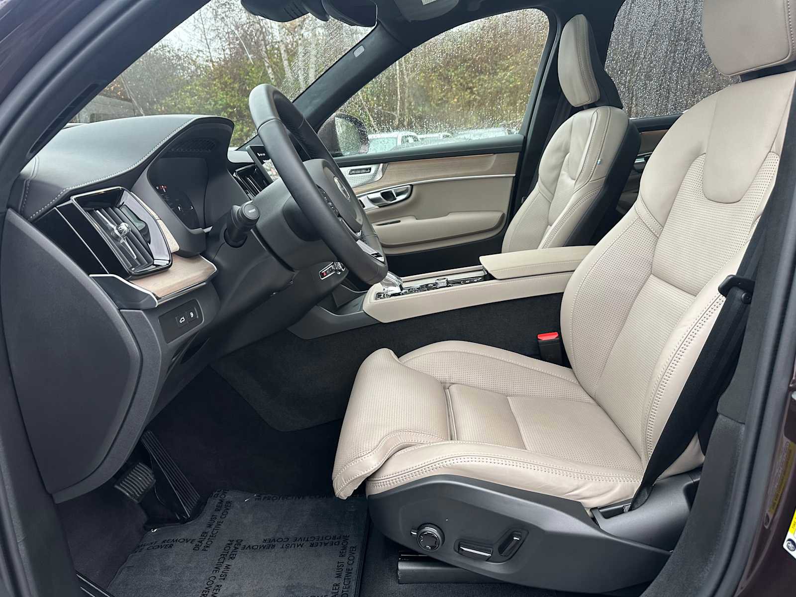 Certified 2025 Volvo XC90 T8 Ultra image 20