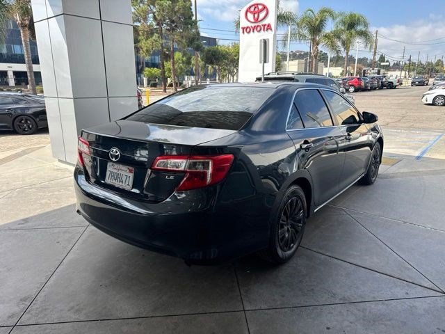 Used 2014 Toyota Camry LE FWD image 7