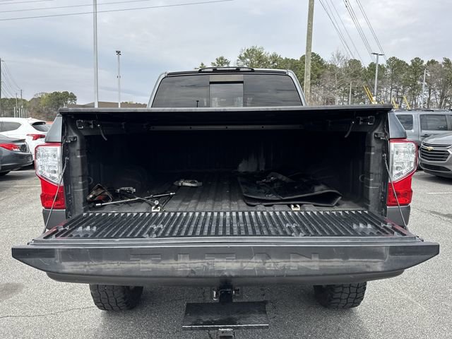 Used 2017 Nissan Titan SL image 18