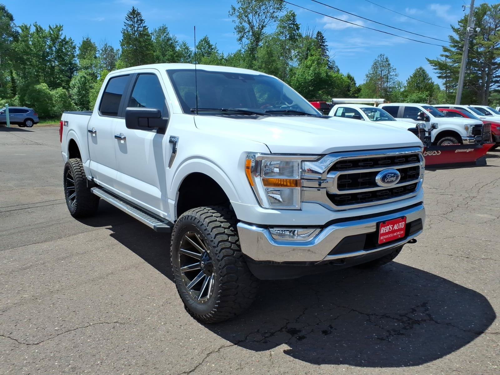 Used 2023 Ford F150 XLT w/ XTR Package AWD/4WD image 8