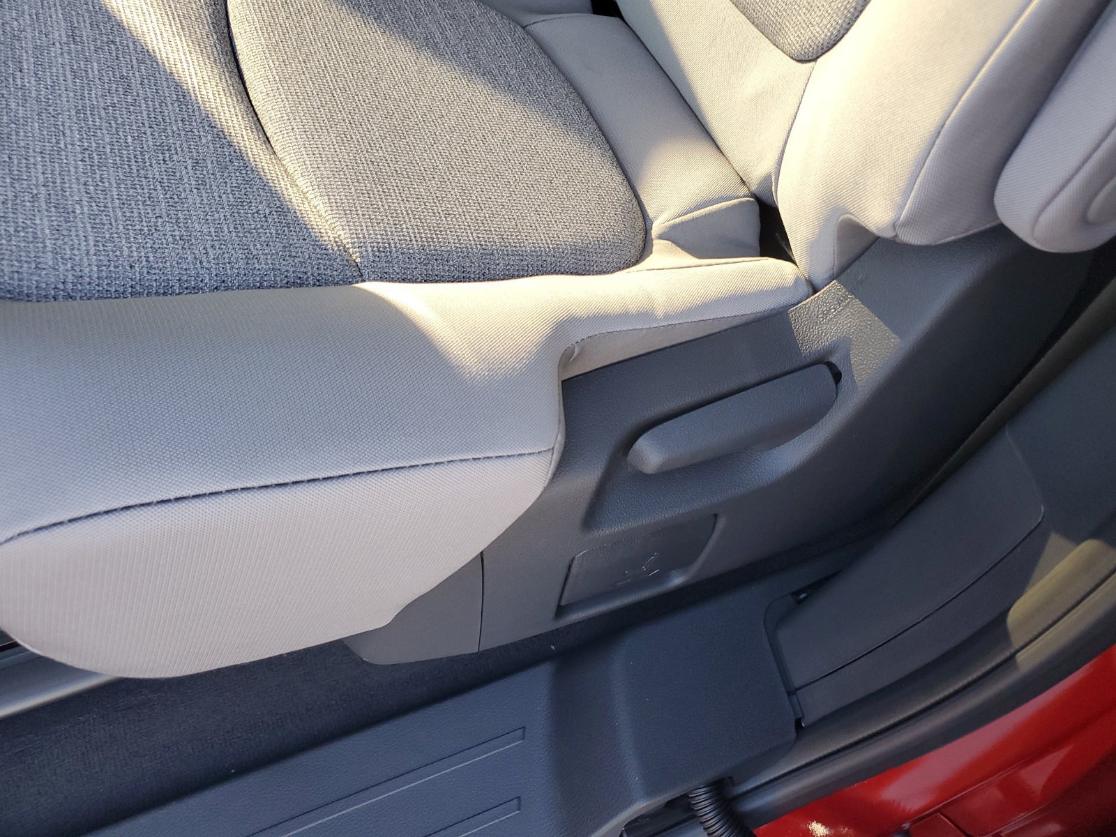 New 2026 Toyota Sienna LE FWD image 14