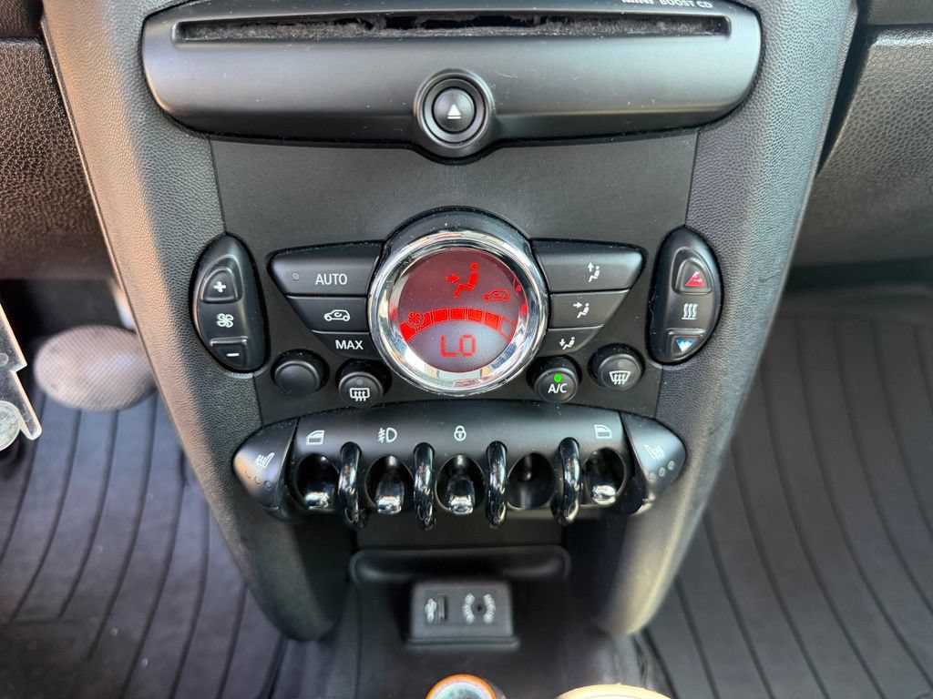 Used 2013 MINI Cooper Hardtop FWD image 21