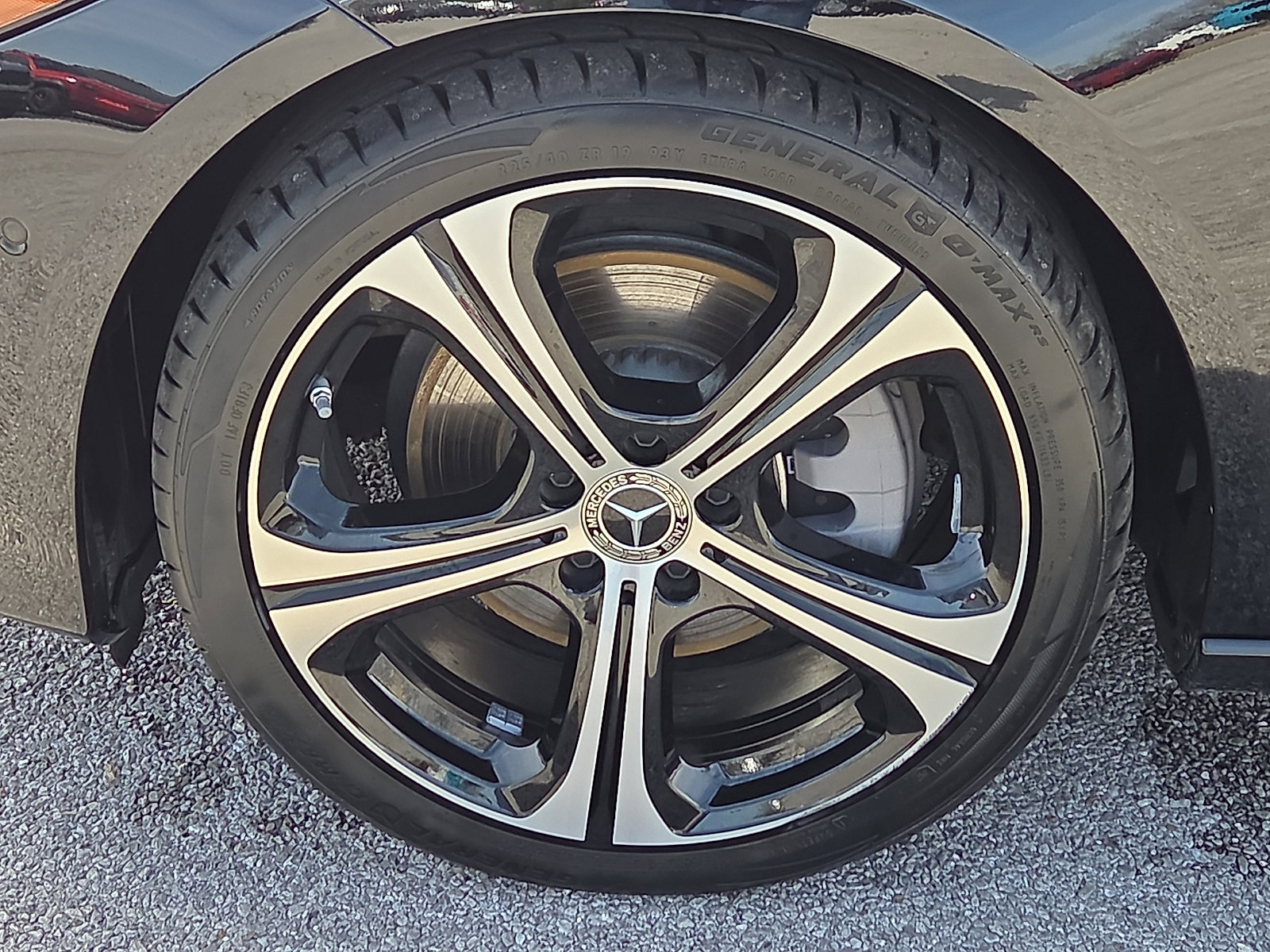 Used 2025 Mercedes-Benz C 300 Sedan image 7