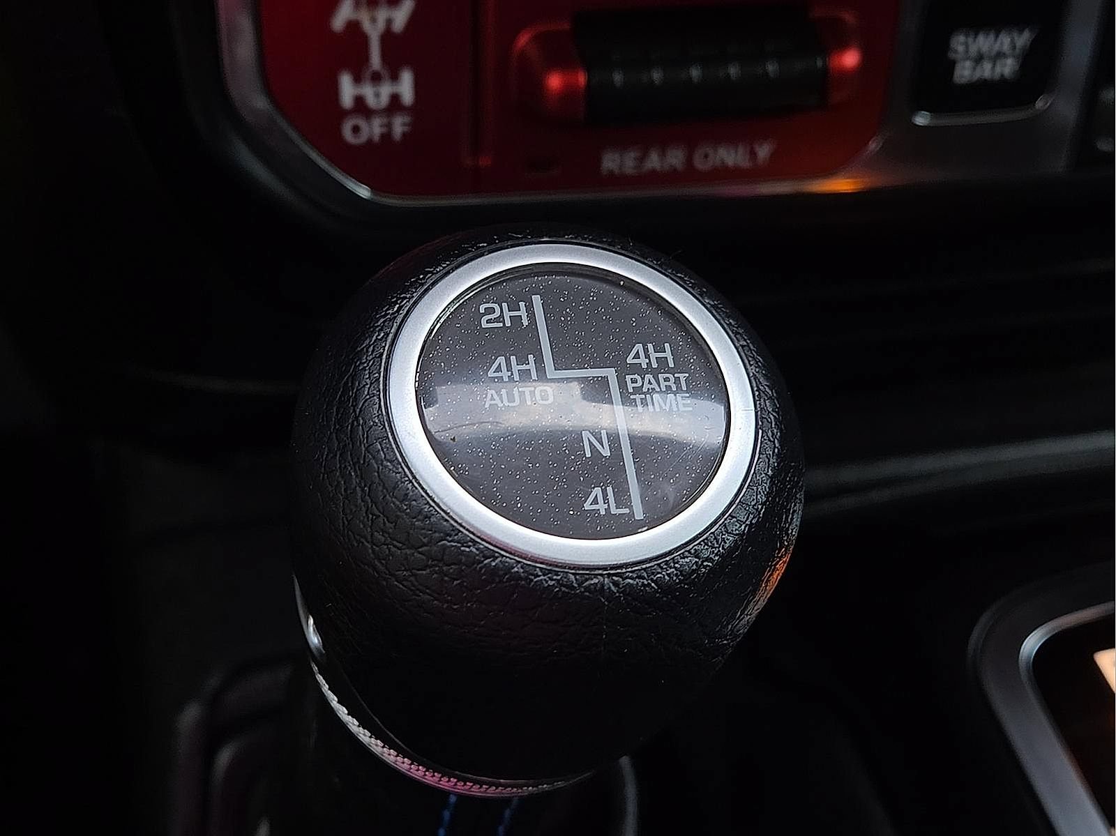Used 2023 Jeep Wrangler Unlimited Rubicon 4xe w/ Cold Weather Group AWD/4WD image 16