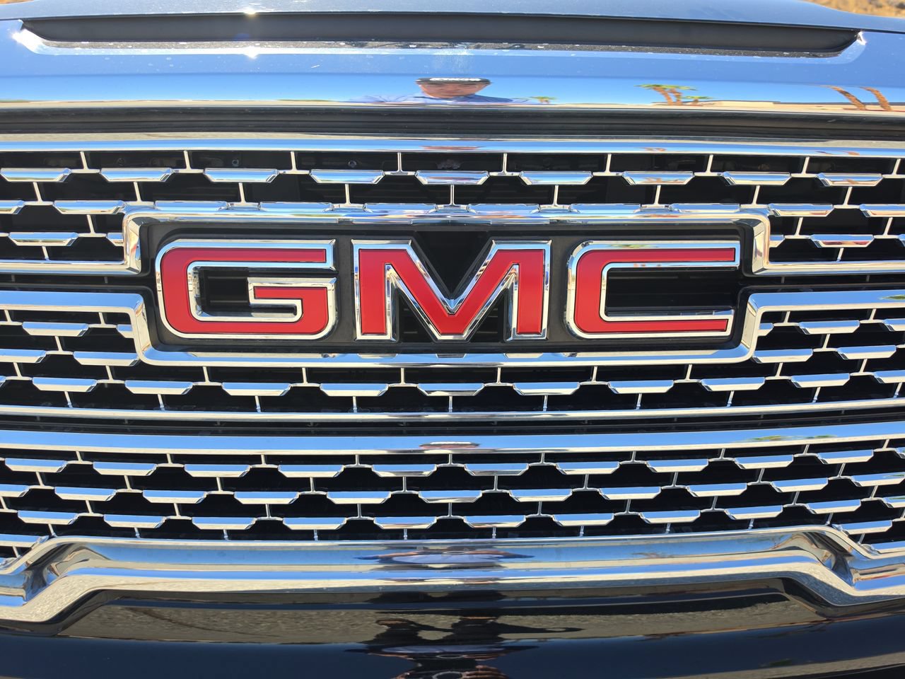 Used 2020 GMC Sierra 1500 Denali RWD image 32