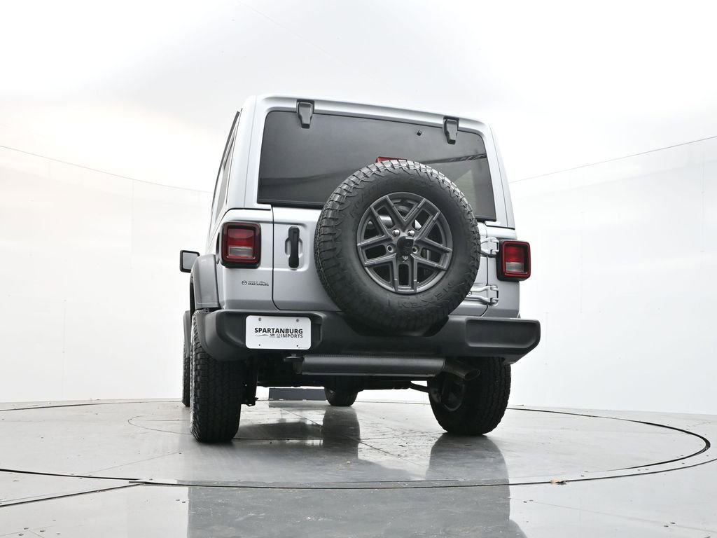 Used 2024 Jeep Wrangler Sport S image 36