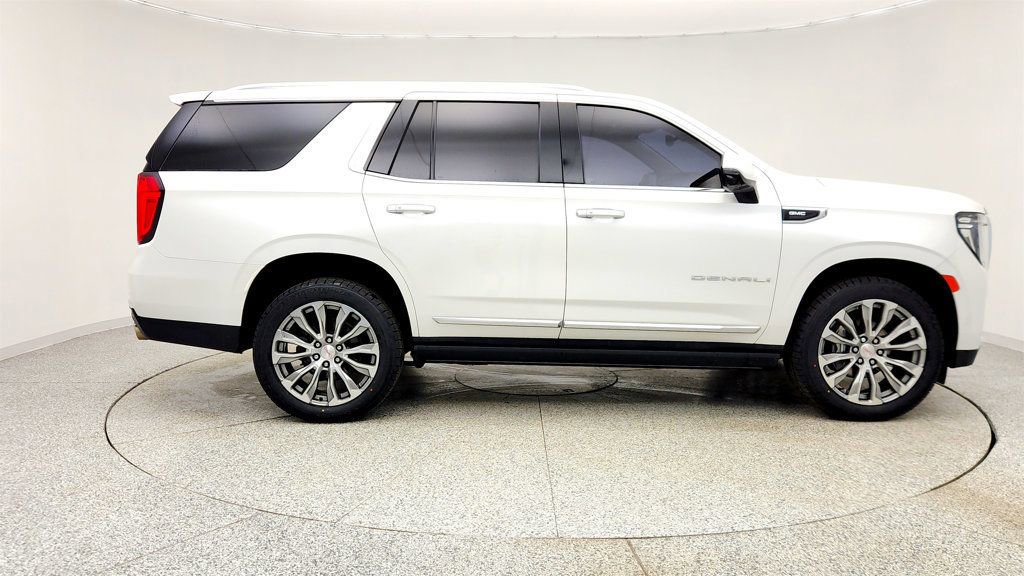 Used 2022 GMC Yukon Denali image 4