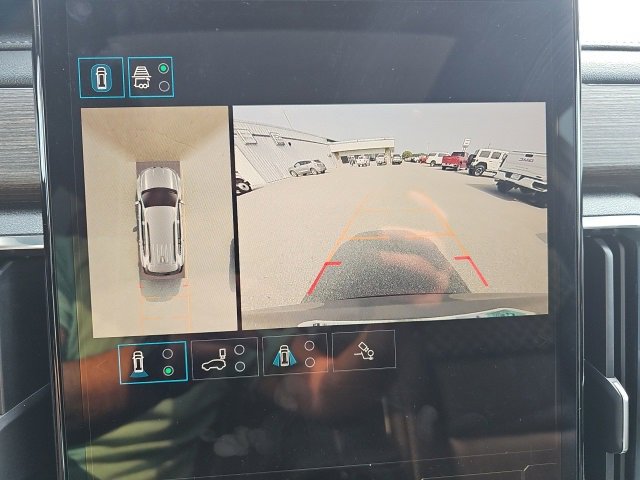 Certified 2024 GMC Acadia Denali w/ Super Cruise Package image 27