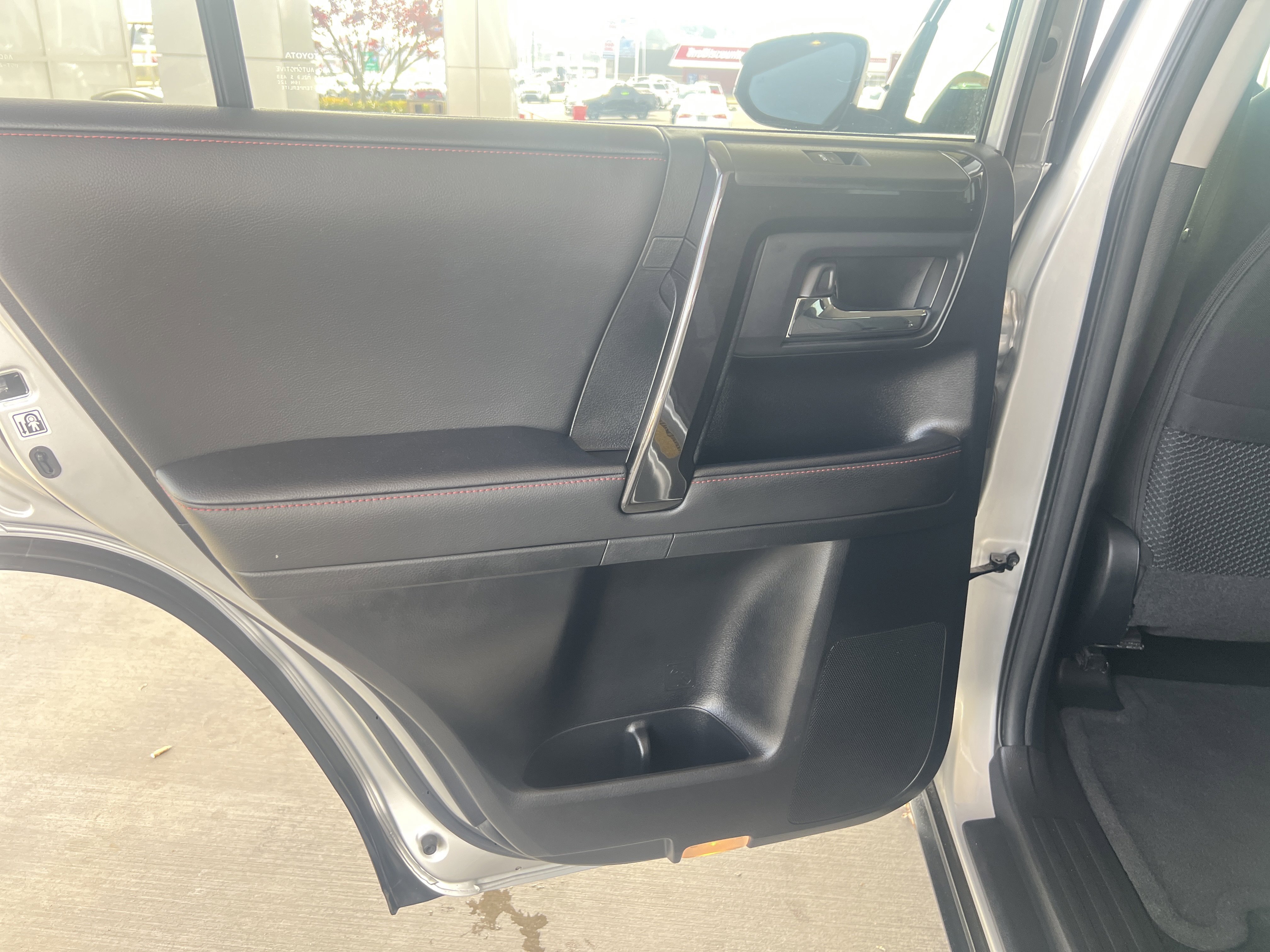 Certified 2024 Toyota 4Runner TRD Off-Road image 20