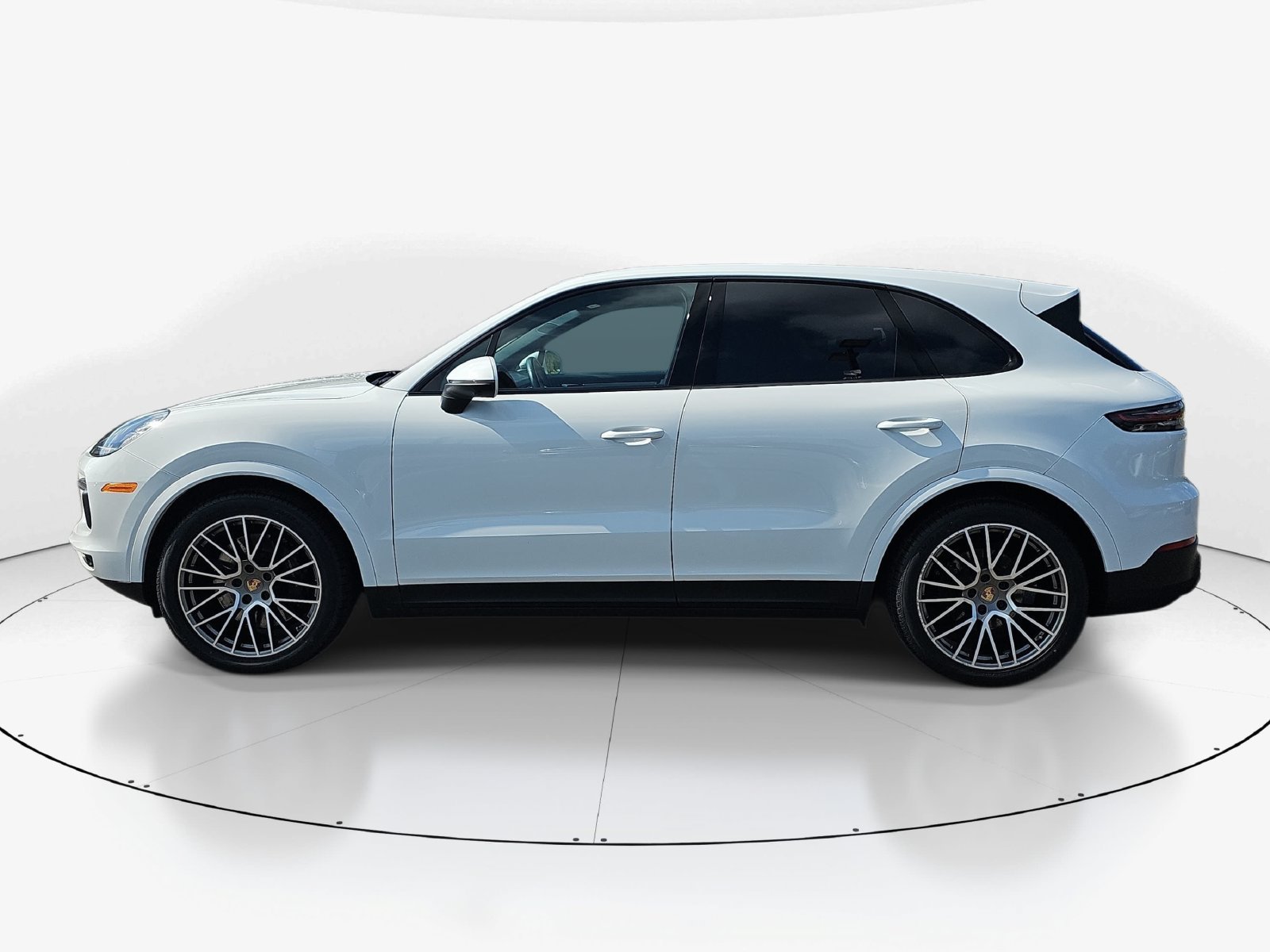 Used 2023 Porsche Cayenne S Platinum AWD/4WD image 10