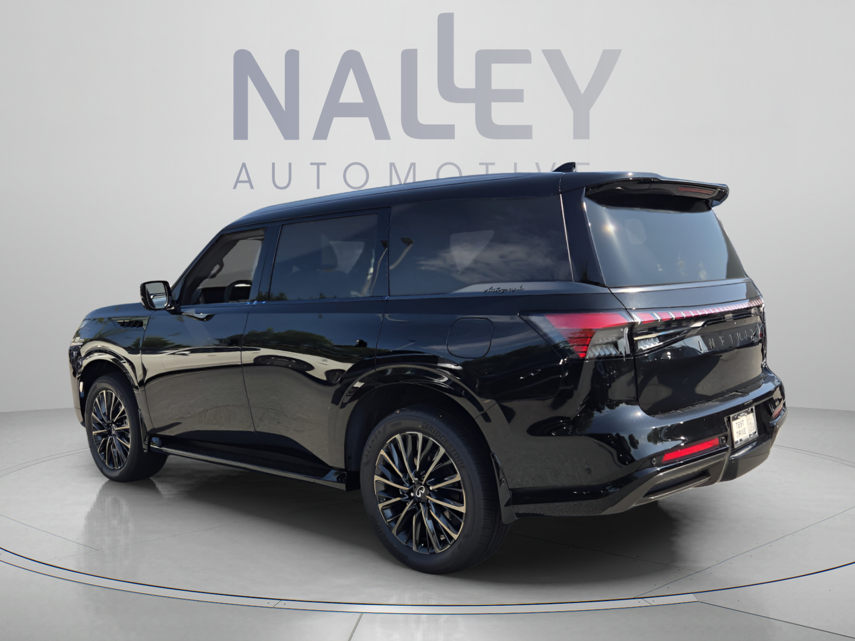 New 2027 INFINITI QX80 Autograph w/ Premium Cargo Package AWD/4WD image 3