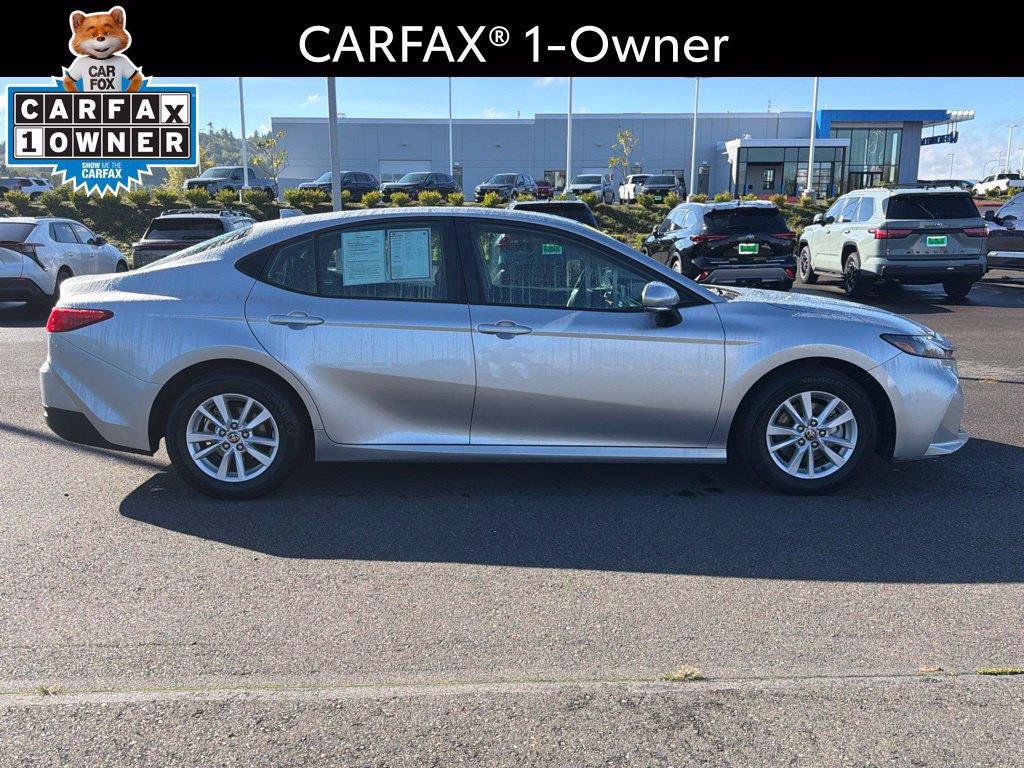 Used 2025 Toyota Camry LE FWD image 6