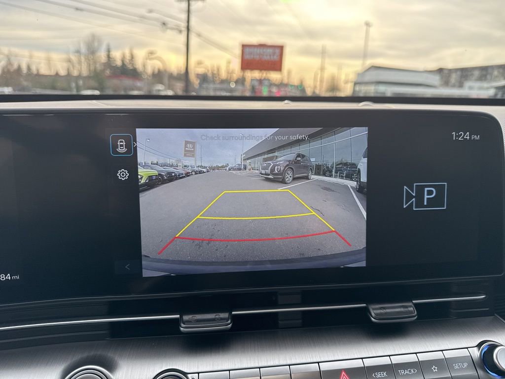 Certified 2024 Hyundai Kona SE image 11