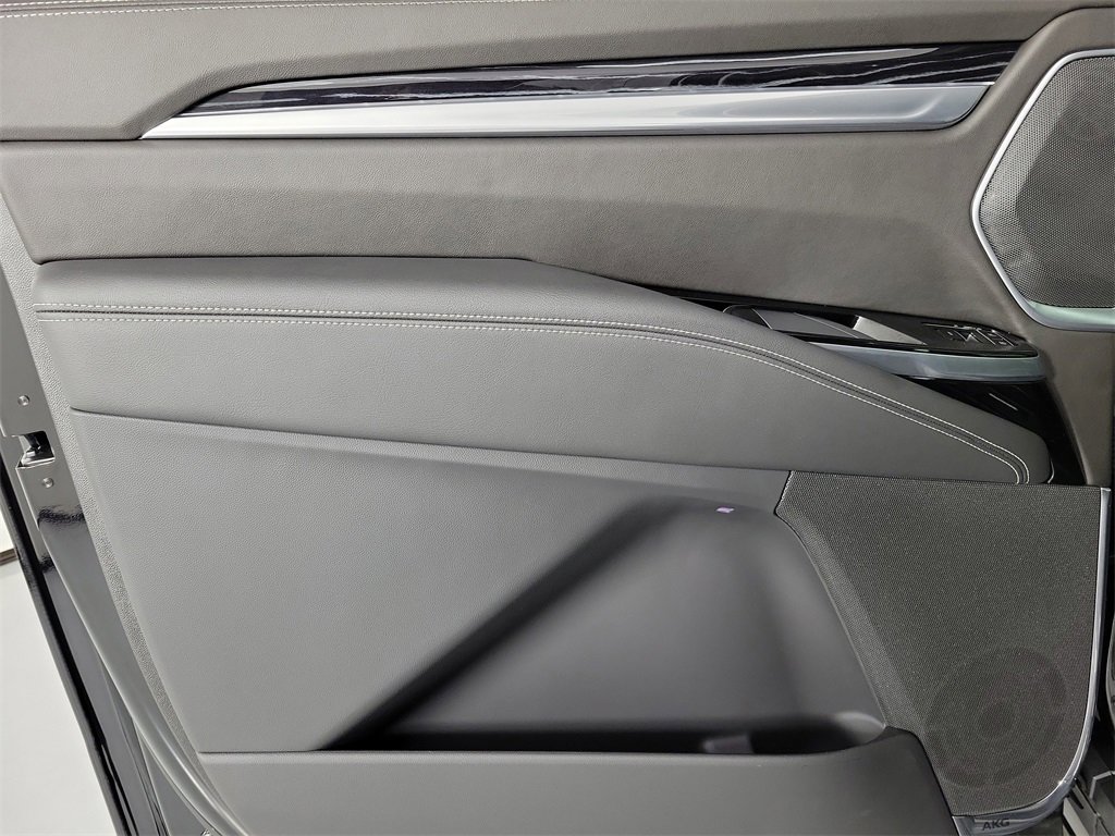 Certified 2026 Cadillac Escalade ESV Sport w/ Touring Package image 14