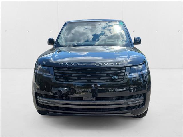 New 2025 Land Rover Range Rover Long Wheelbase SE image 2