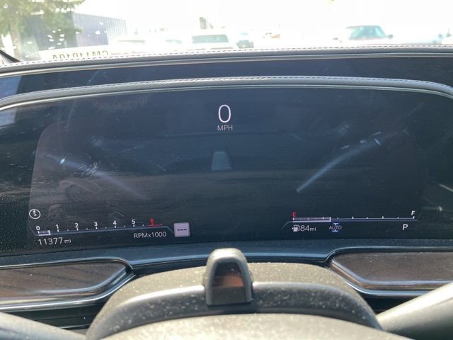 Used 2024 Cadillac Escalade Sport Platinum w/ LPO, ONYX Package image 27