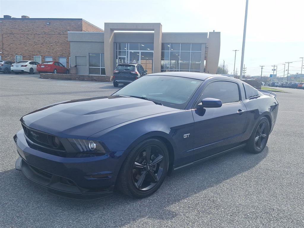 Used 2010 Ford Mustang GT image 7