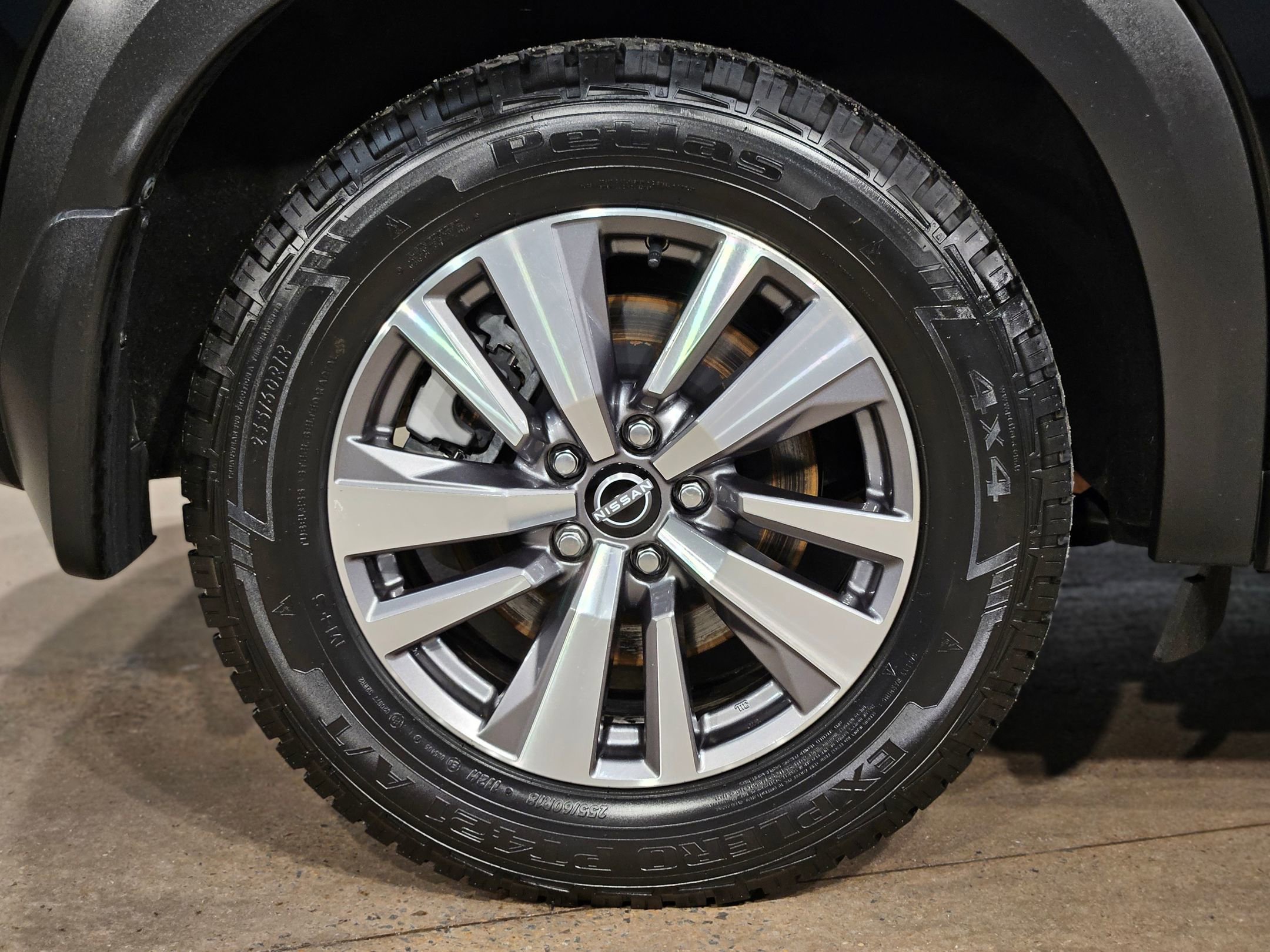 Used 2022 Nissan Pathfinder SL image 17