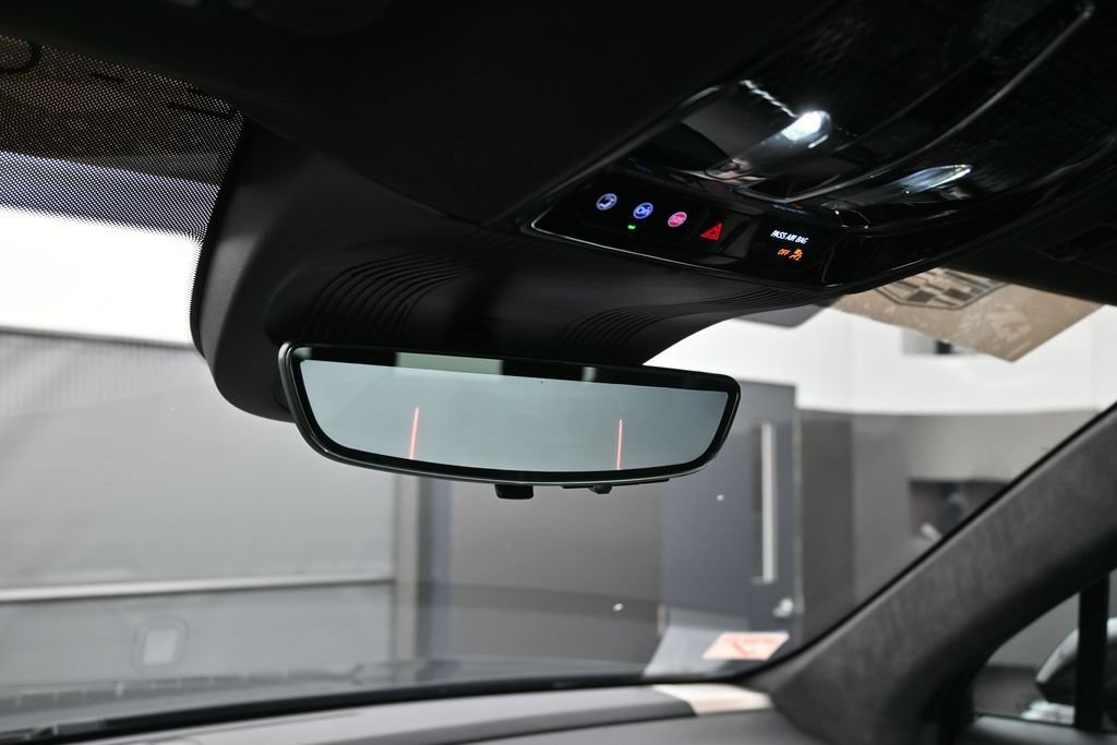 Certified 2026 Cadillac Vistiq Platinum w/ LPO, Floor Liner Package AWD/4WD image 22