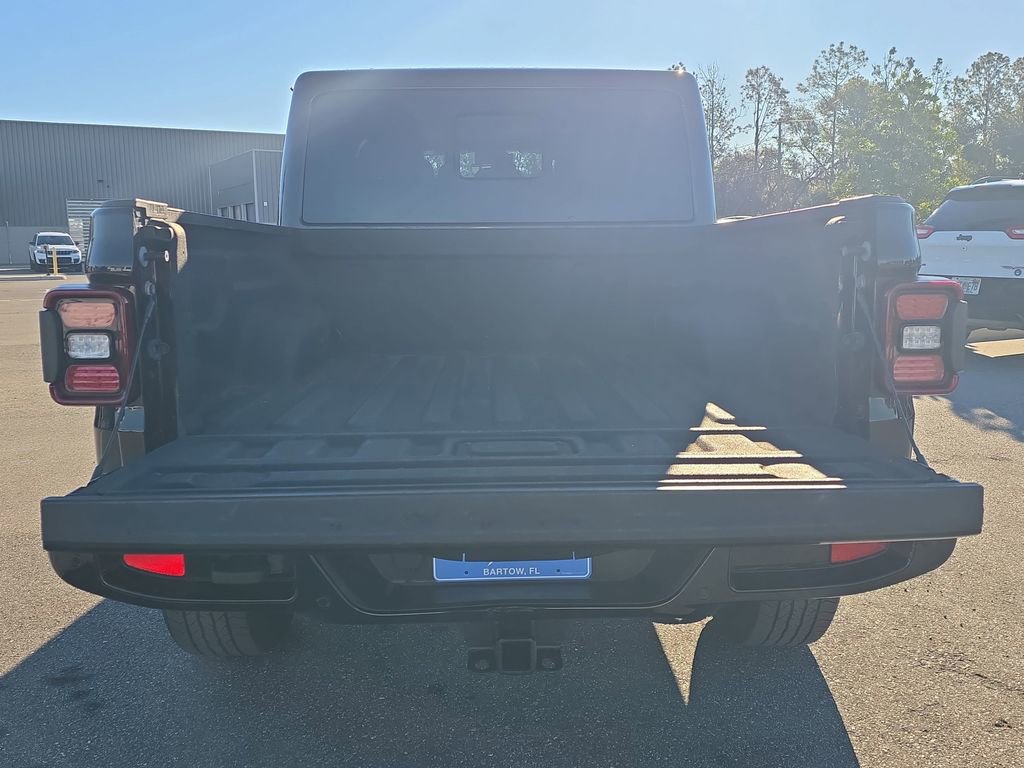 Used 2021 Jeep Gladiator Overland image 8