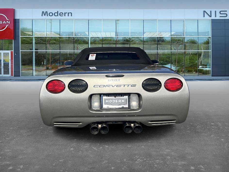 Used 2001 Chevrolet Corvette Convertible w/ Preferred Equipment Group2 image 6