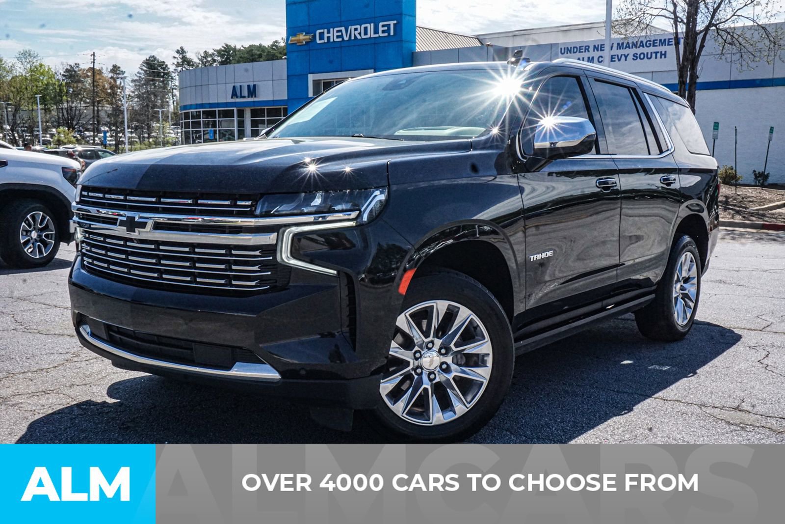 Used 2023 Chevrolet Tahoe Premier w/ Premium Package 2 AWD/4WD image 3
