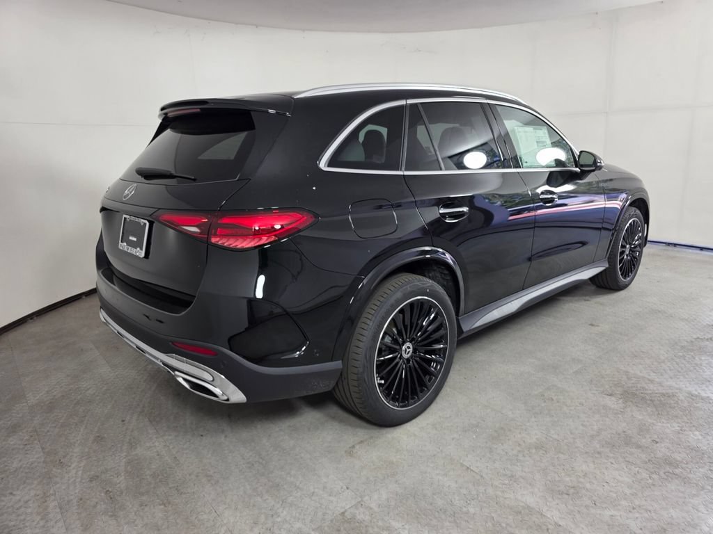New 2026 Mercedes-Benz GLC 300 image 4