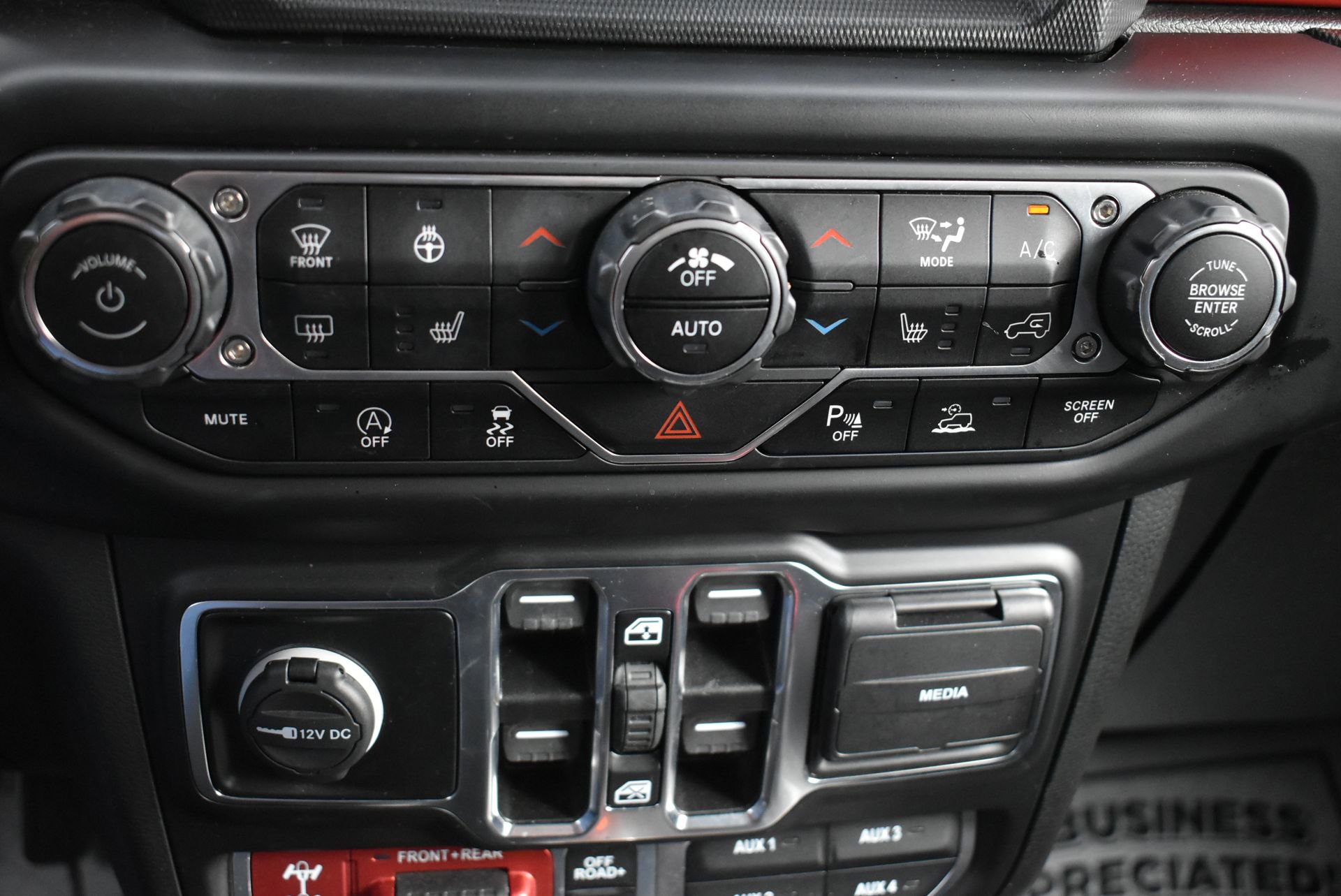 Used 2021 Jeep Wrangler Unlimited Rubicon w/ Dual Top Group image 26