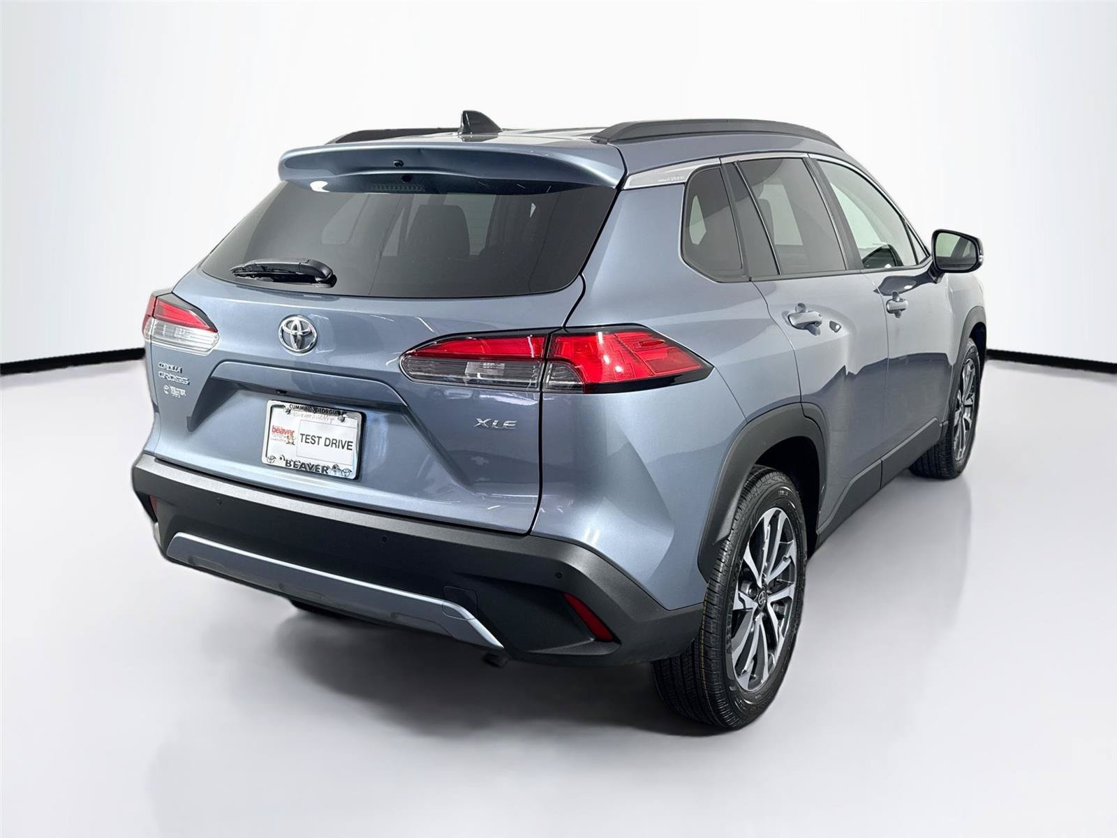 Certified 2025 Toyota Corolla Cross XLE FWD video 2