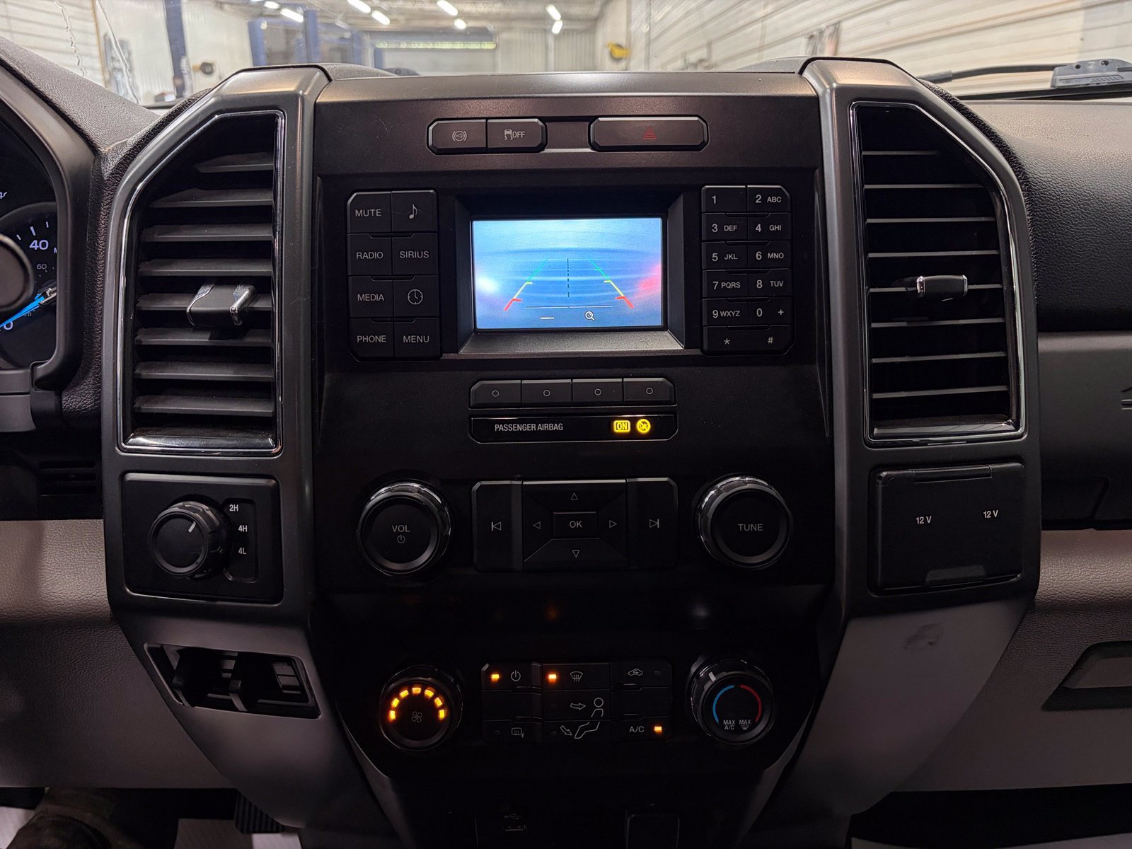 Used 2019 Ford F350 XLT AWD/4WD image 21
