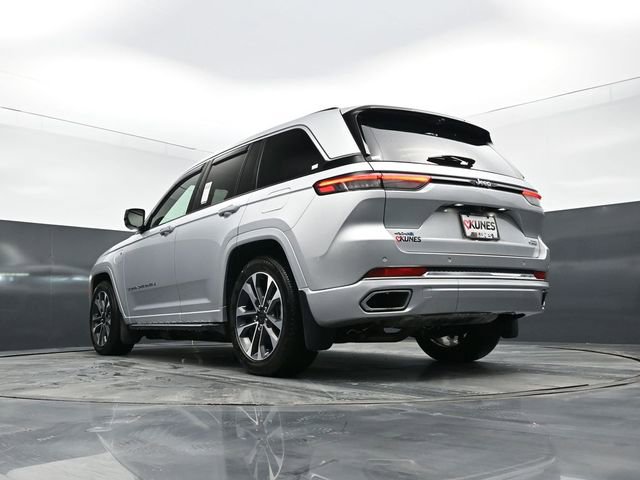 Used 2023 Jeep Grand Cherokee Overland w/ Advanced Protech Group III image 55