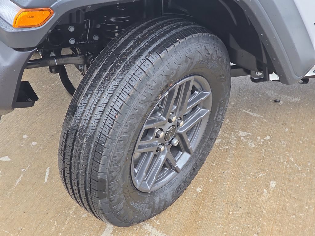 New 2026 Jeep Wrangler Unlimited Sport AWD/4WD image 31