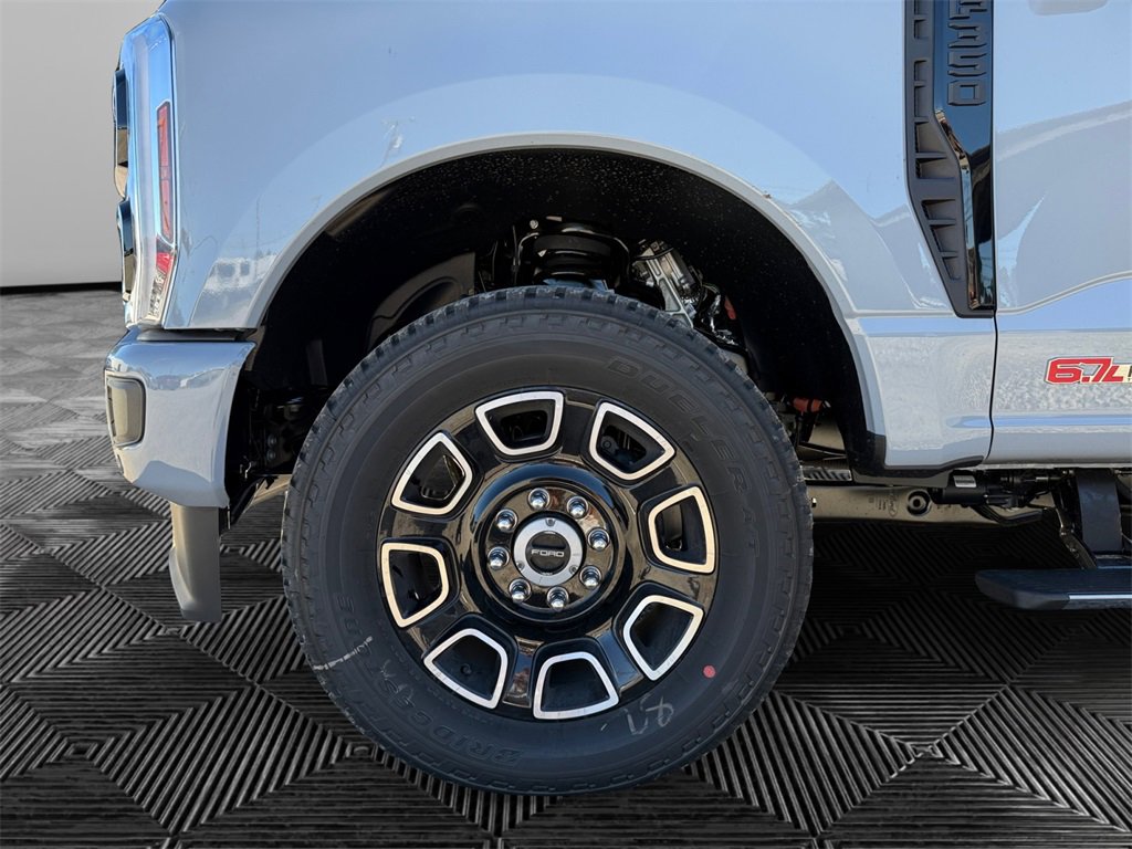 New 2026 Ford F350 Platinum image 9