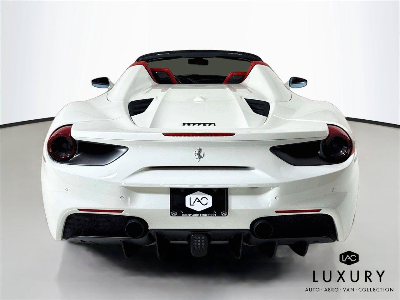 Used 2019 Ferrari 488 Spider RWD image 7