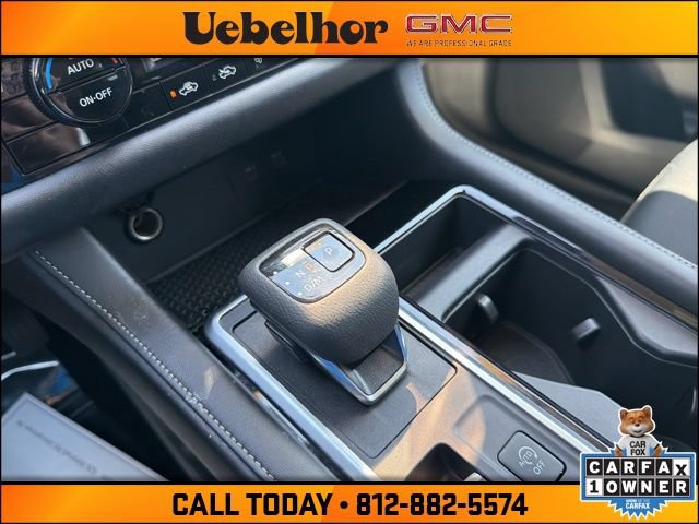 Used 2025 Nissan Pathfinder SV AWD/4WD image 35