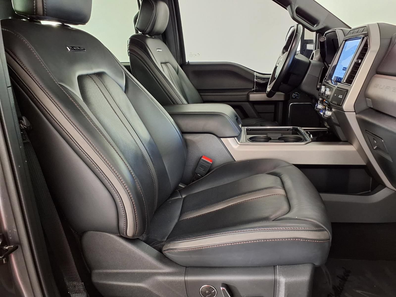 Used 2022 Ford F250 Platinum AWD/4WD image 9