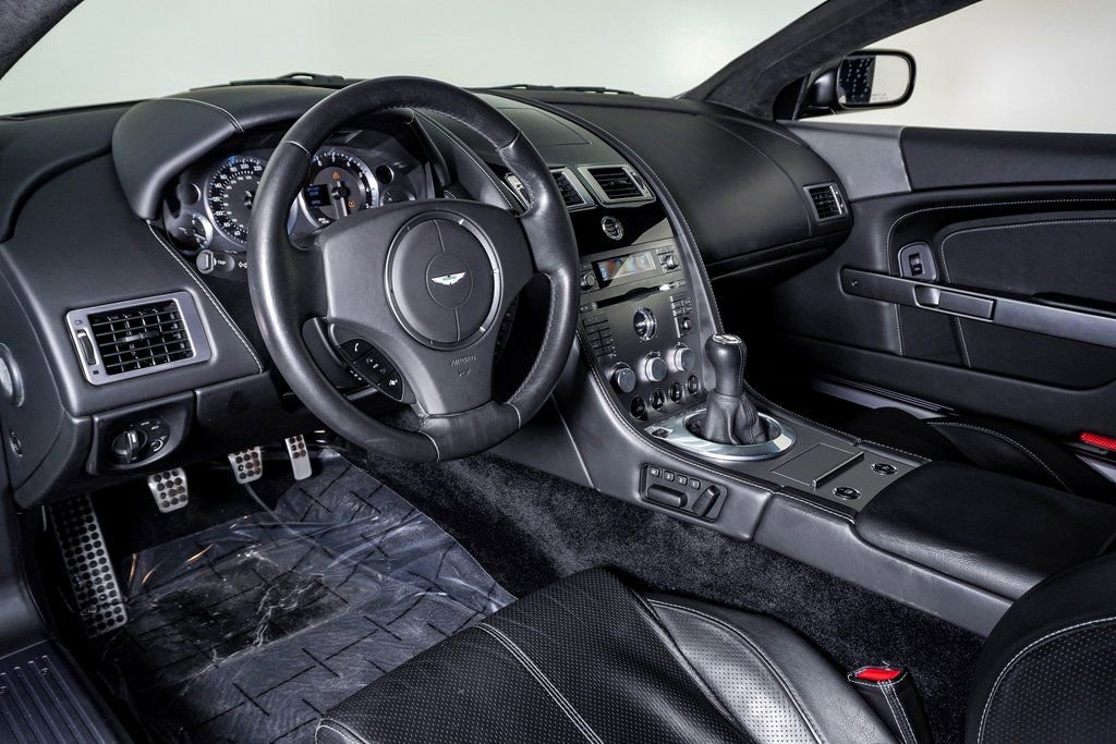 Used 2007 Aston Martin DB9 Coupe image 23